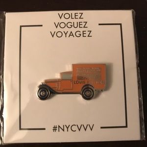 Louis Vuitton LV Volez Voguez Voyagez Truck Pin